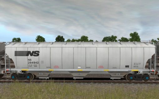 NS Trinity 3-Bay Covered Hopper