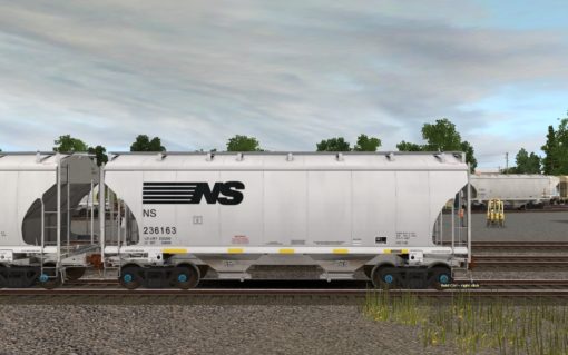 NS Trinity 2-Bay Covered Hopper - Image 4