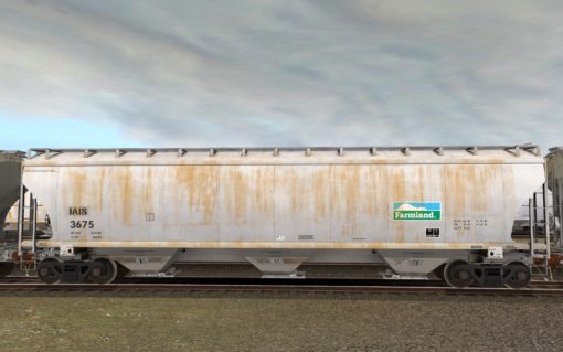 IAIS Trinity 3-Bay Covered Hopper